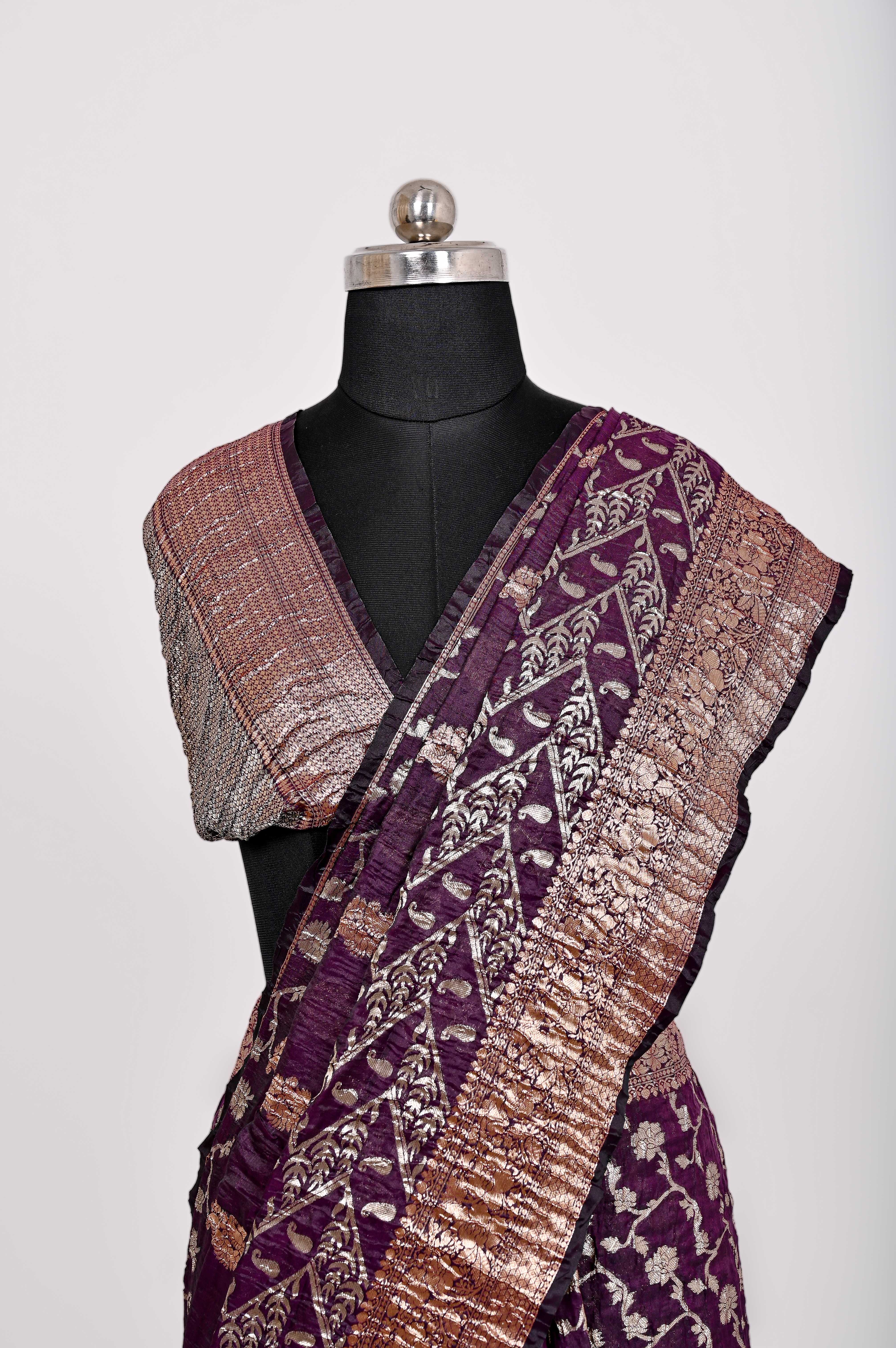 Fancy Paper soft Silk Handwoven Crush Saree Majanta