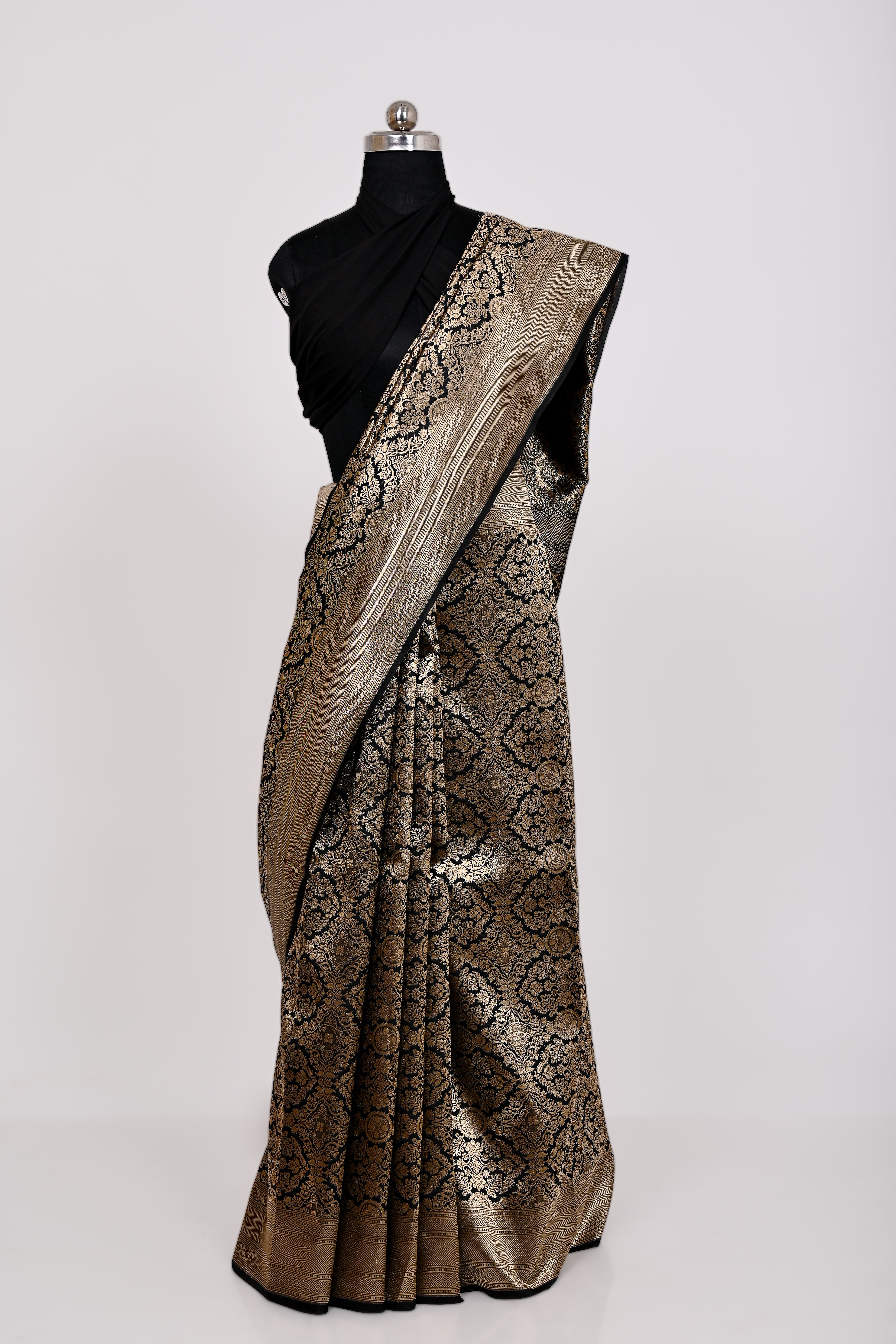 Tamanna Bhatia Inspired Banarsi silk handwoven saree