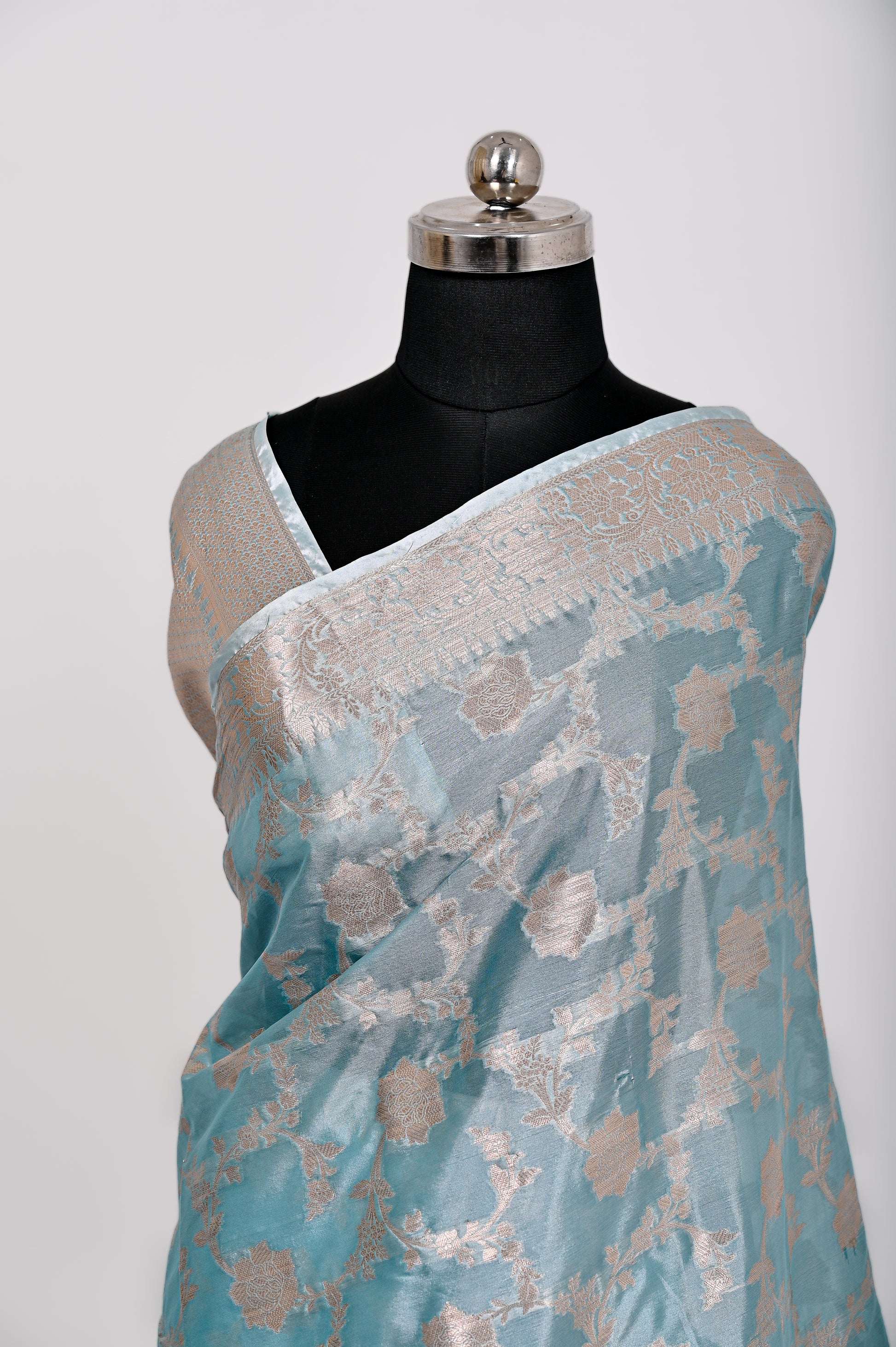 Fancy Paper Soft Silk Handwoven Saree C- Green