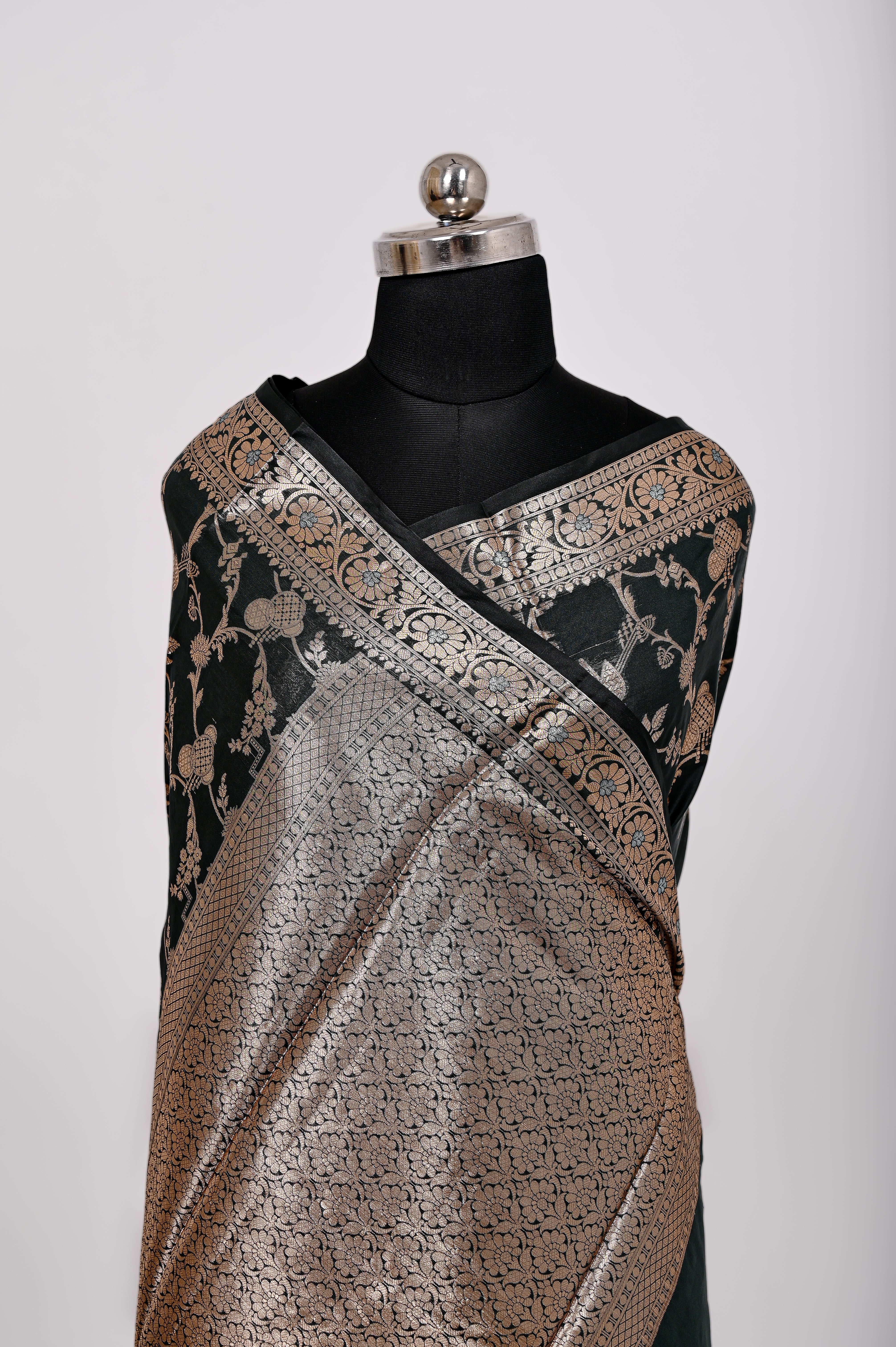 Fancy Paper Soft Silk Handwoven Saree Dark Bottle Green