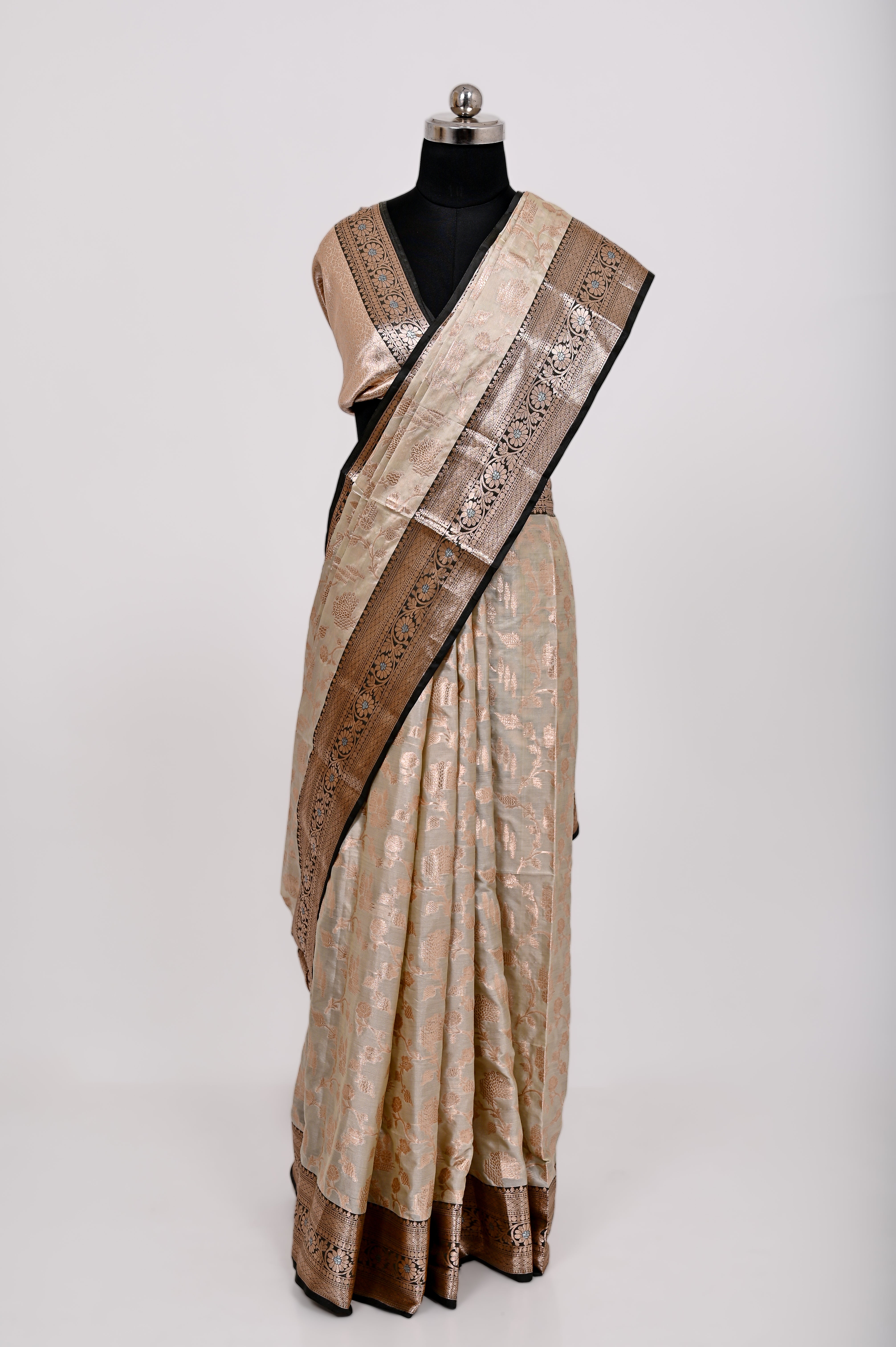 Fancy Paper Soft Silk Handwoven Contras Saree Tasar & Black