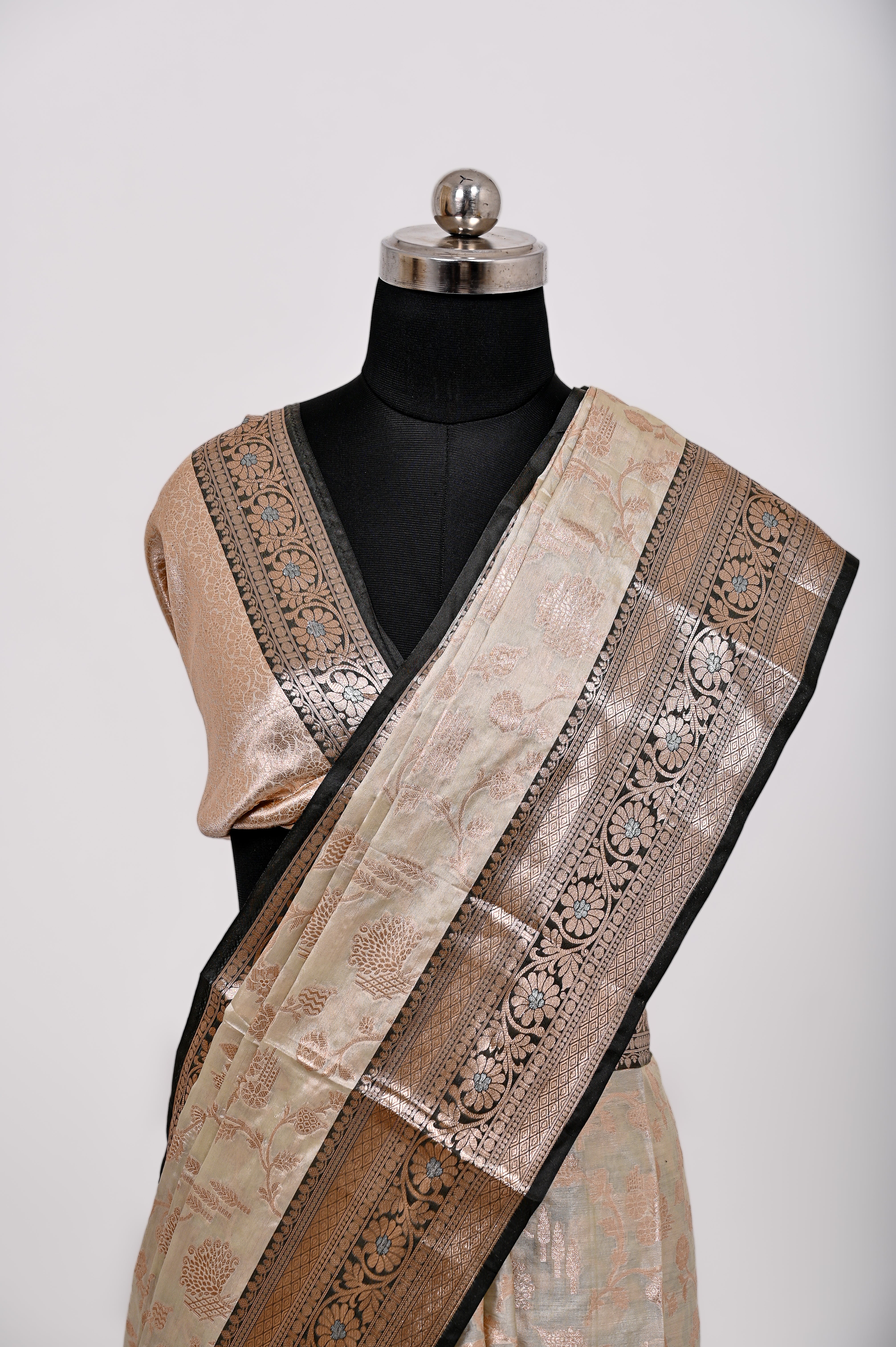 Fancy Paper Soft Silk Handwoven Contras Saree Tasar & Black