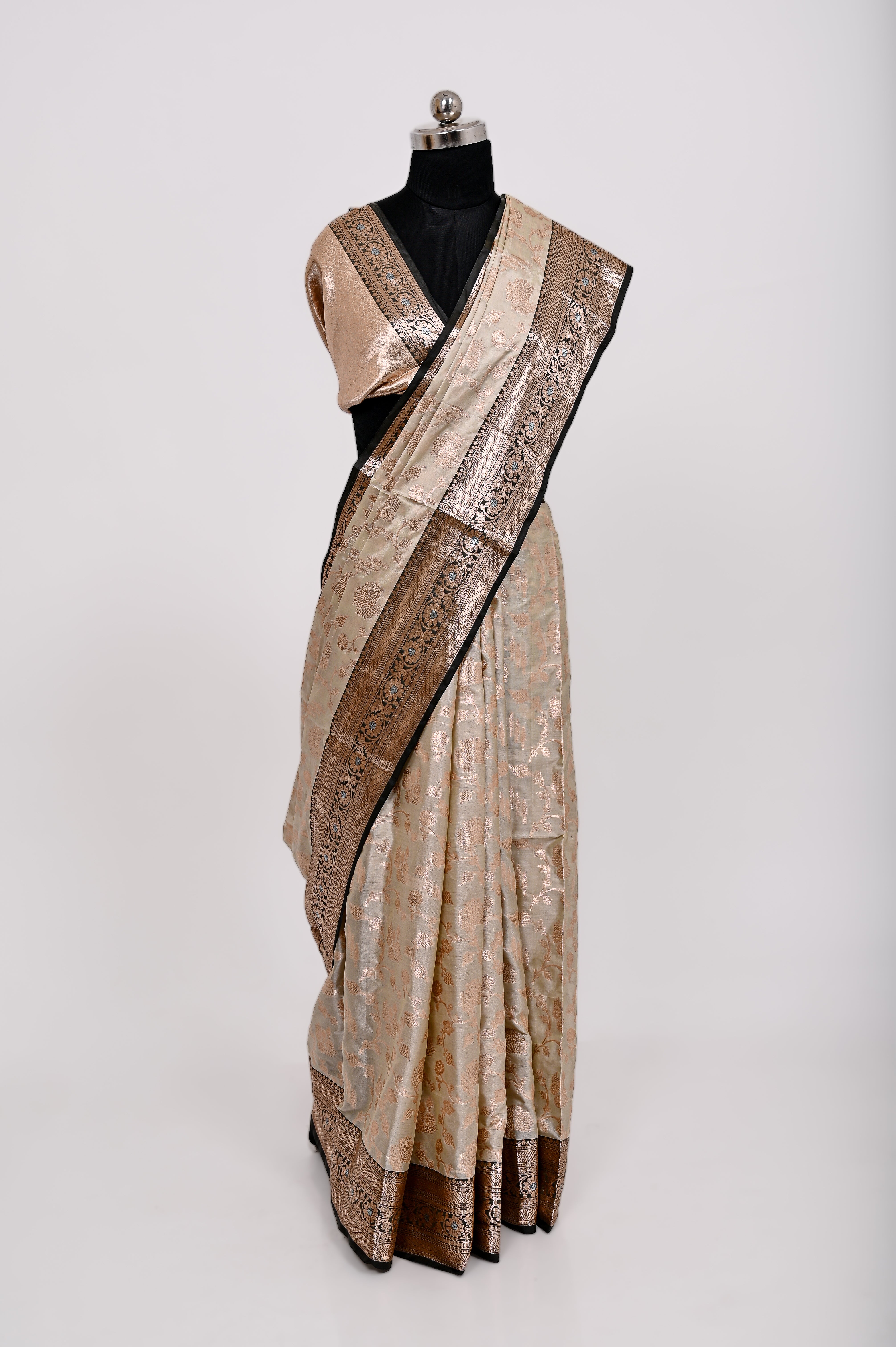 Fancy Paper Soft Silk Handwoven Contras Saree Tasar & Black