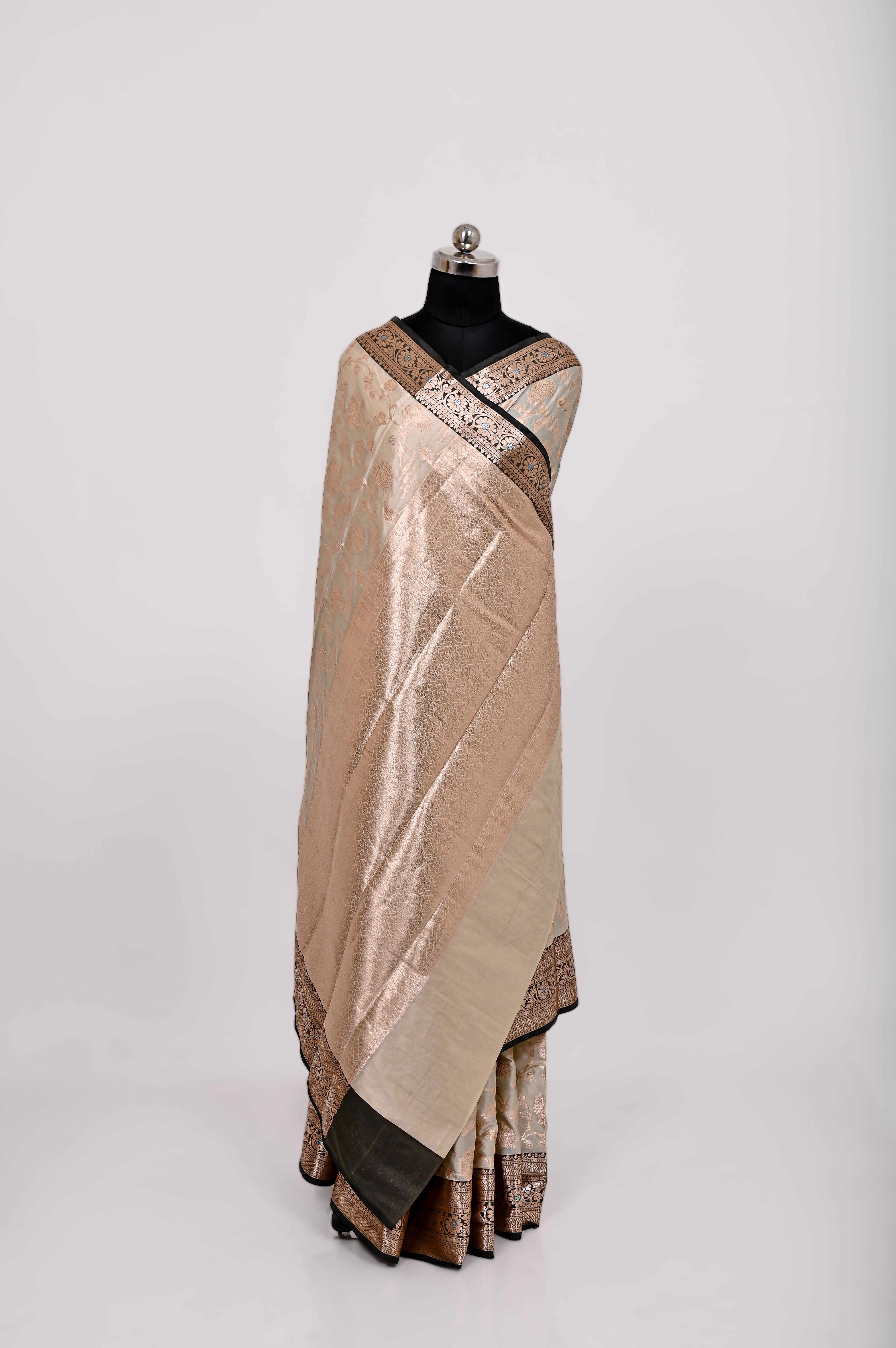 Fancy Paper Soft Silk Handwoven Contras Saree Tasar & Black