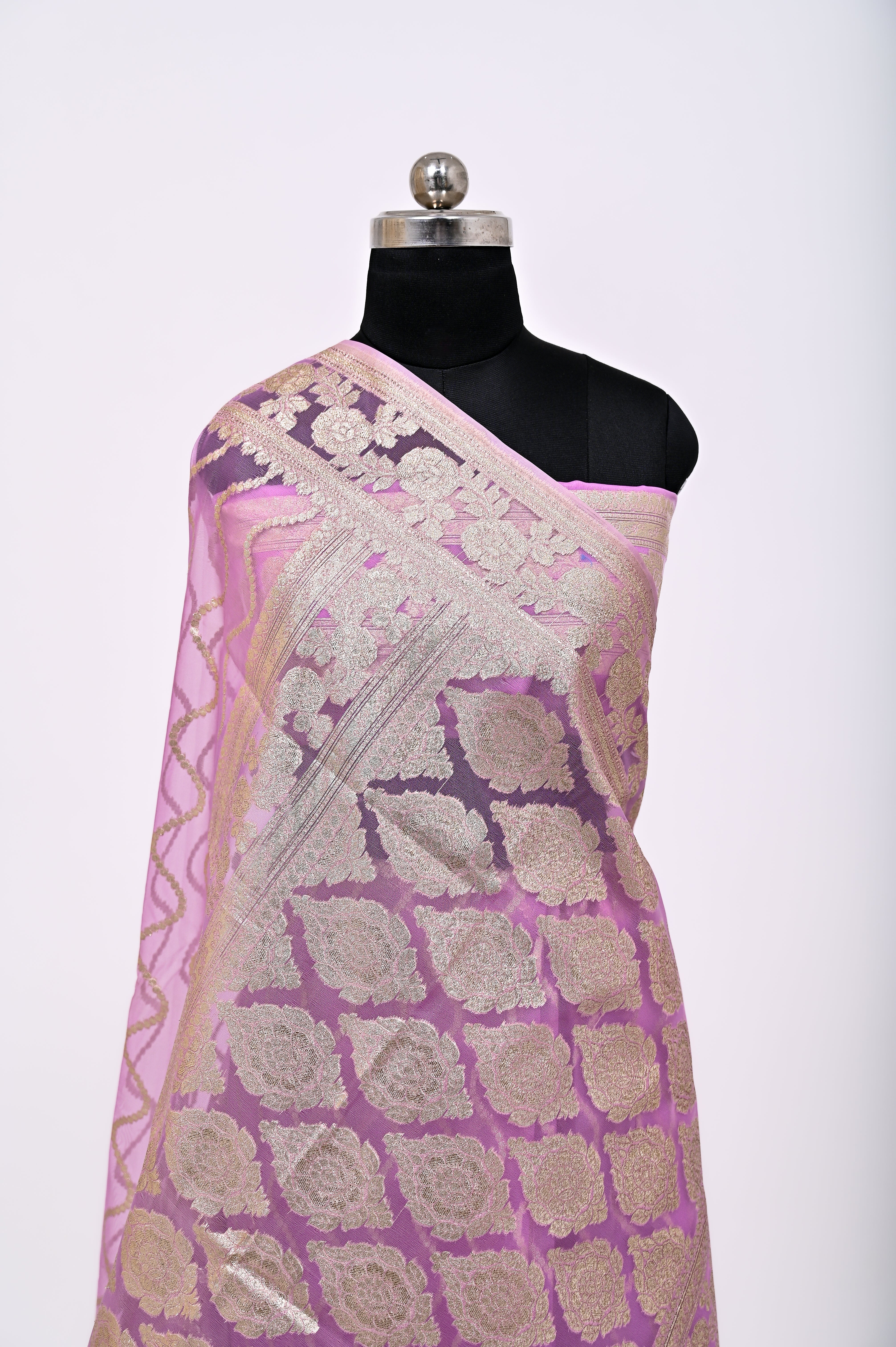 Pure Banarsi Handloom Orgenza Kora Silk Fancy Saree Lavender