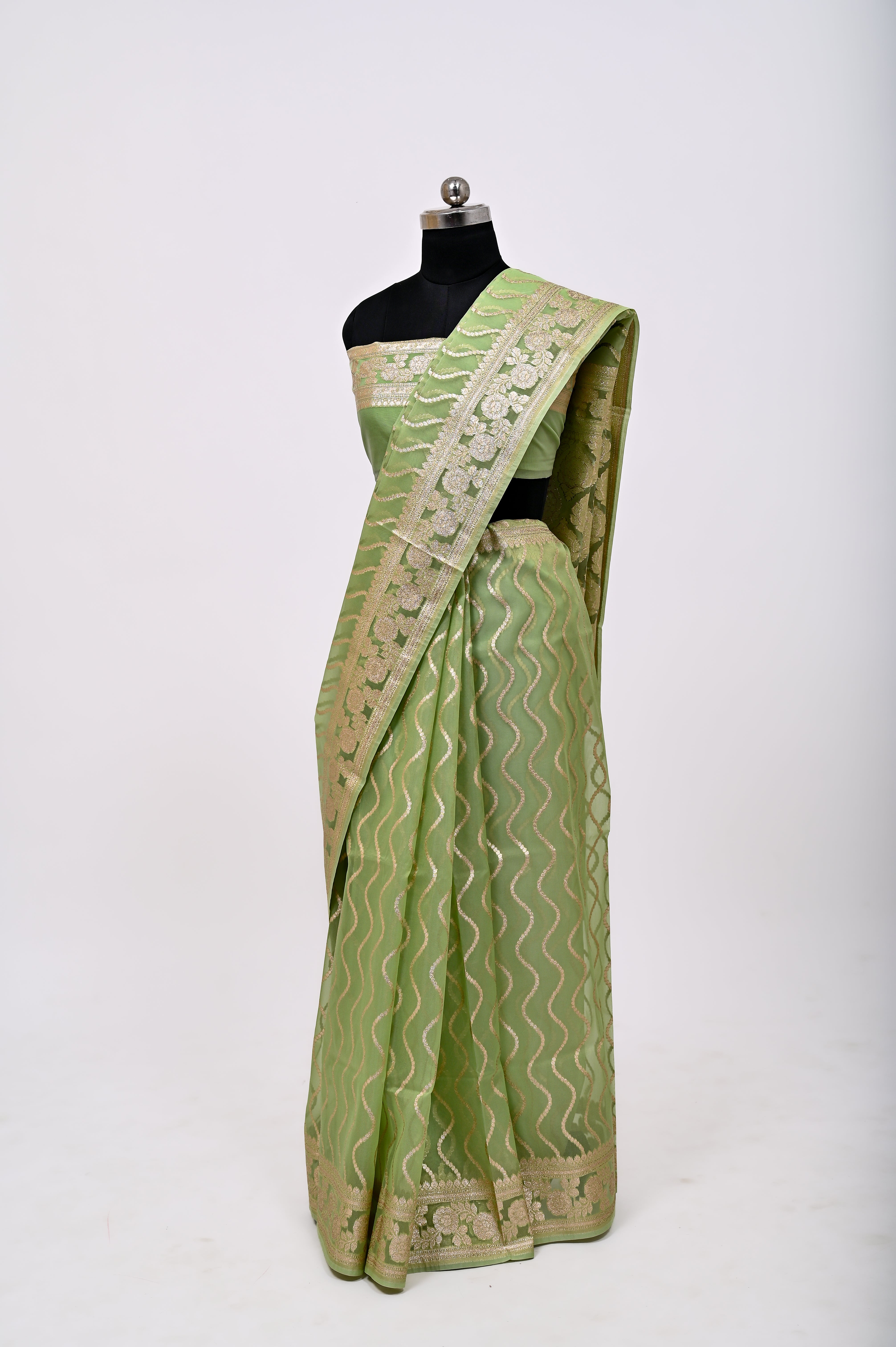 Pure Banarsi Handloom Orgenza Kora Silk Fancy Saree Pista