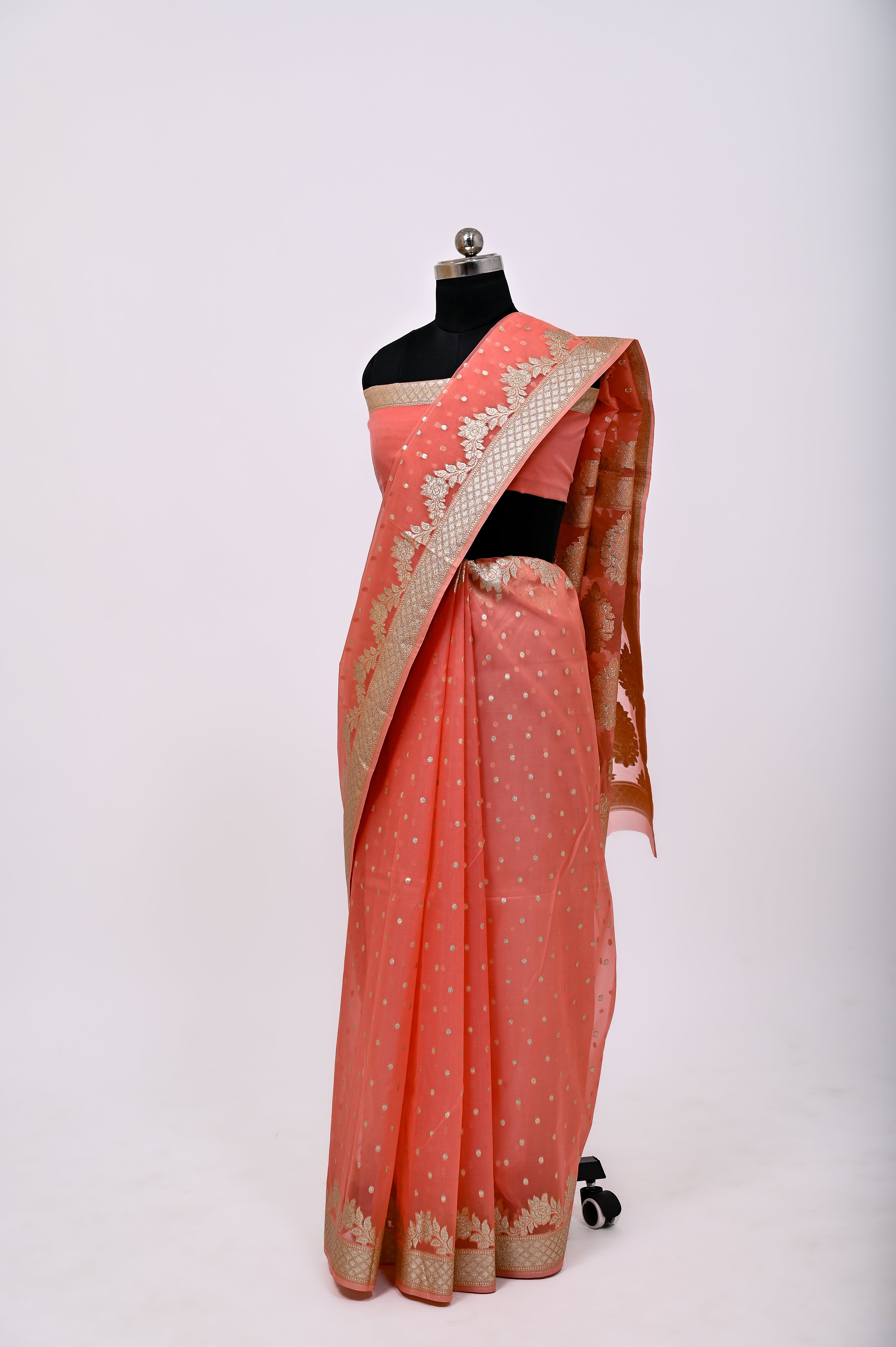 Pure Banarsi Handloom Orgenza Kora Silk Fancy Saree Peech Color
