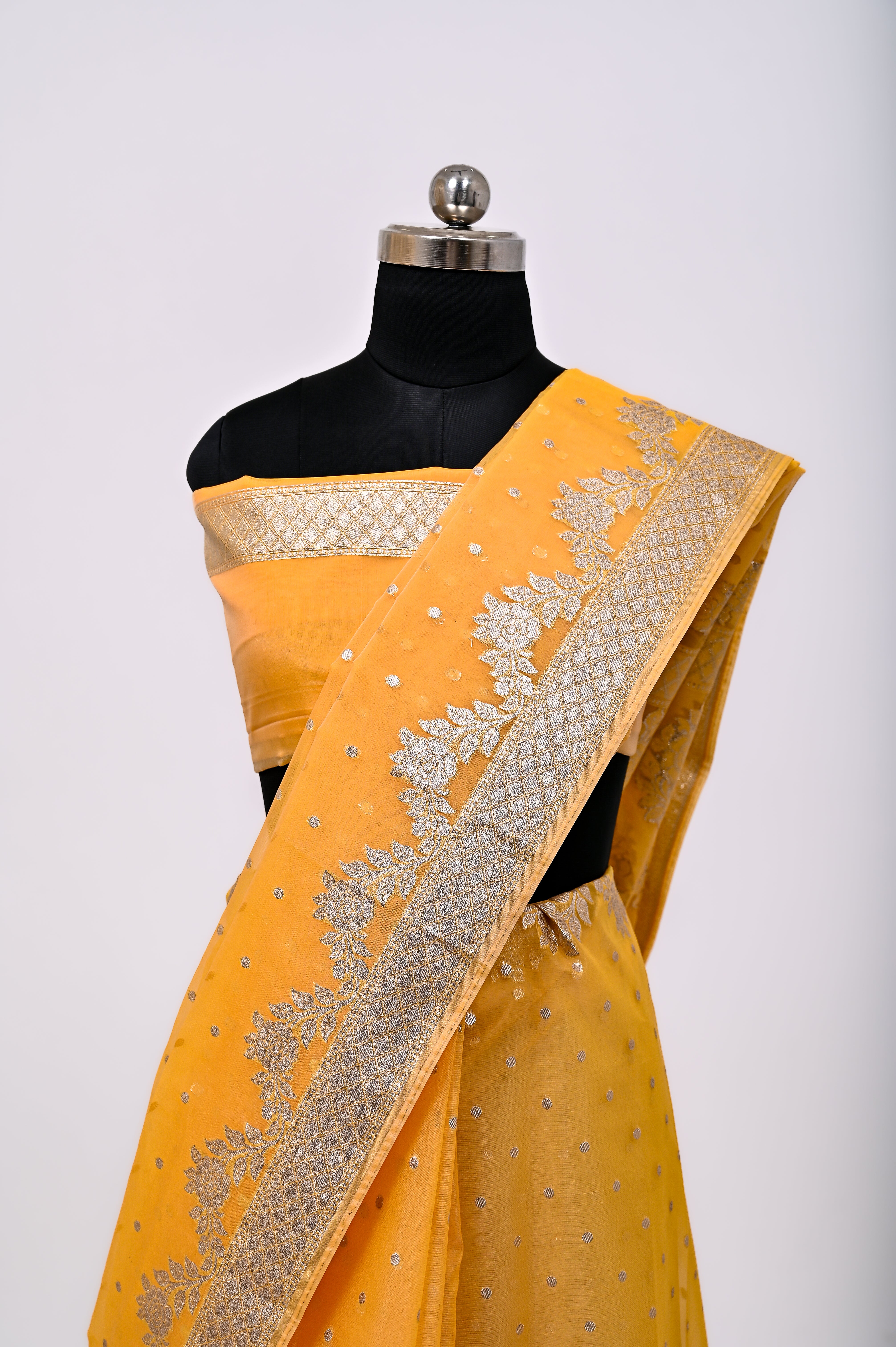 Pure Banarsi Handloom Orgenza Kora Silk Fancy Saree Yellow