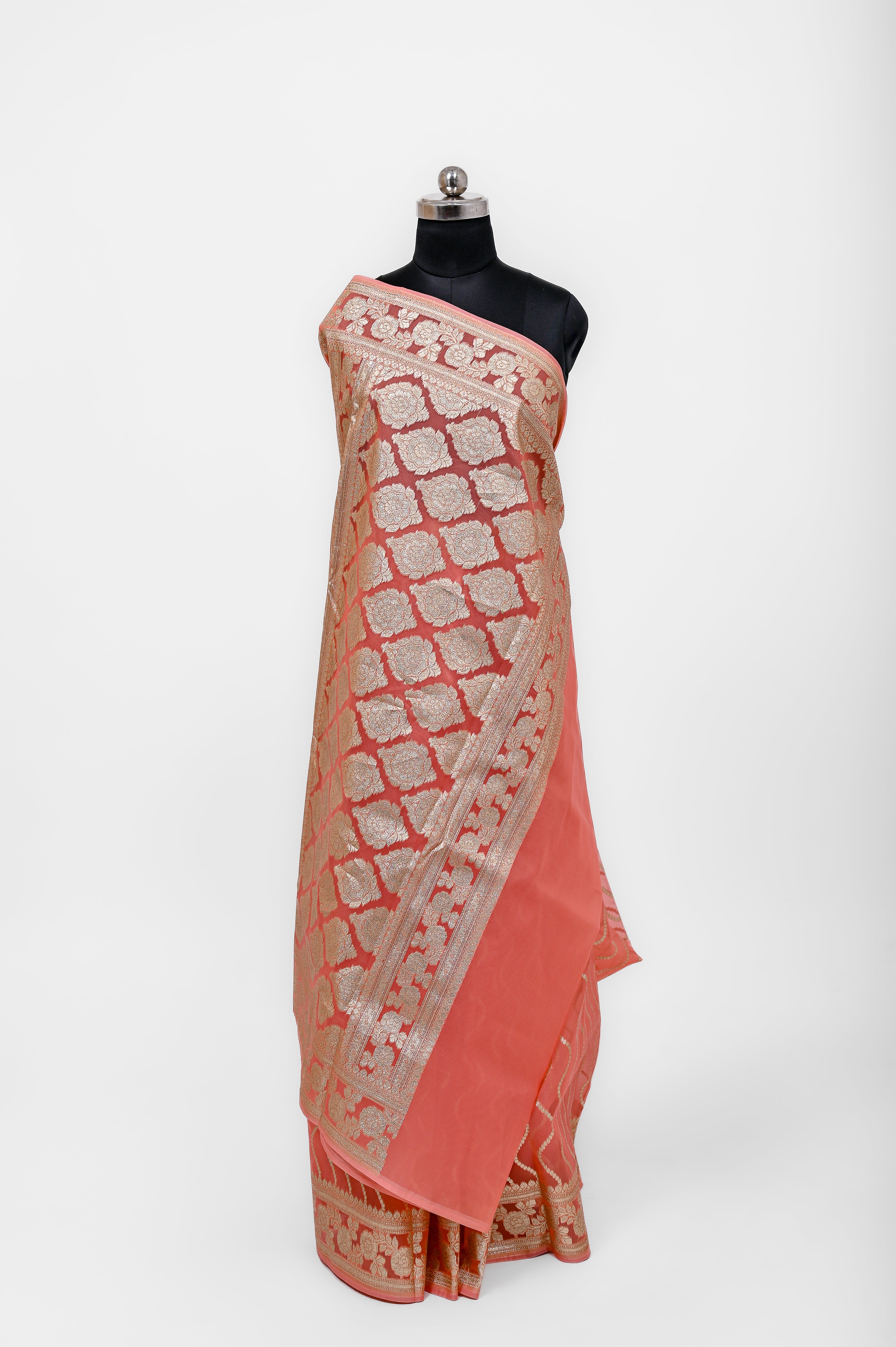 Pure Banarsi Handloom Orgenza Kora Silk Fancy Saree Peech