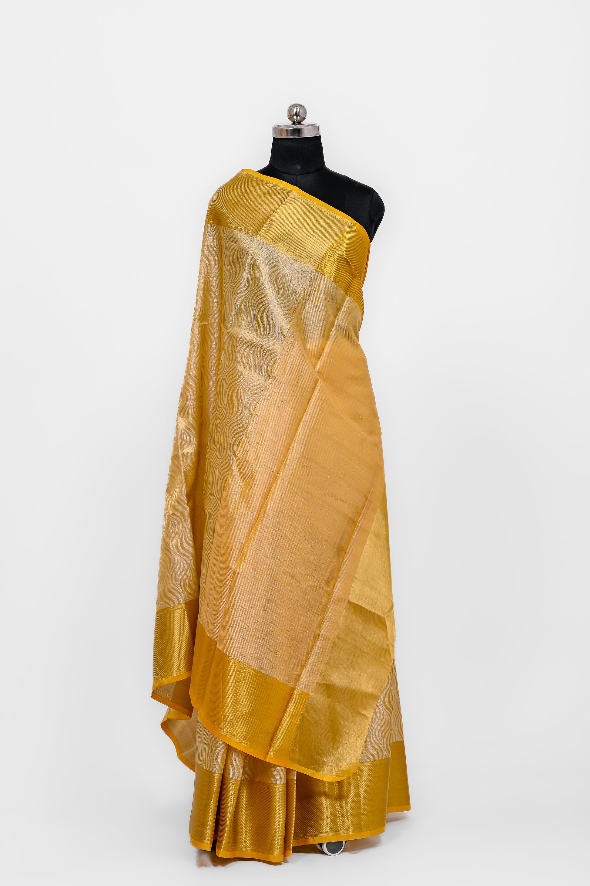 Banarsi Tissue Silk Kanjivaram Style With Zari Border Saree
