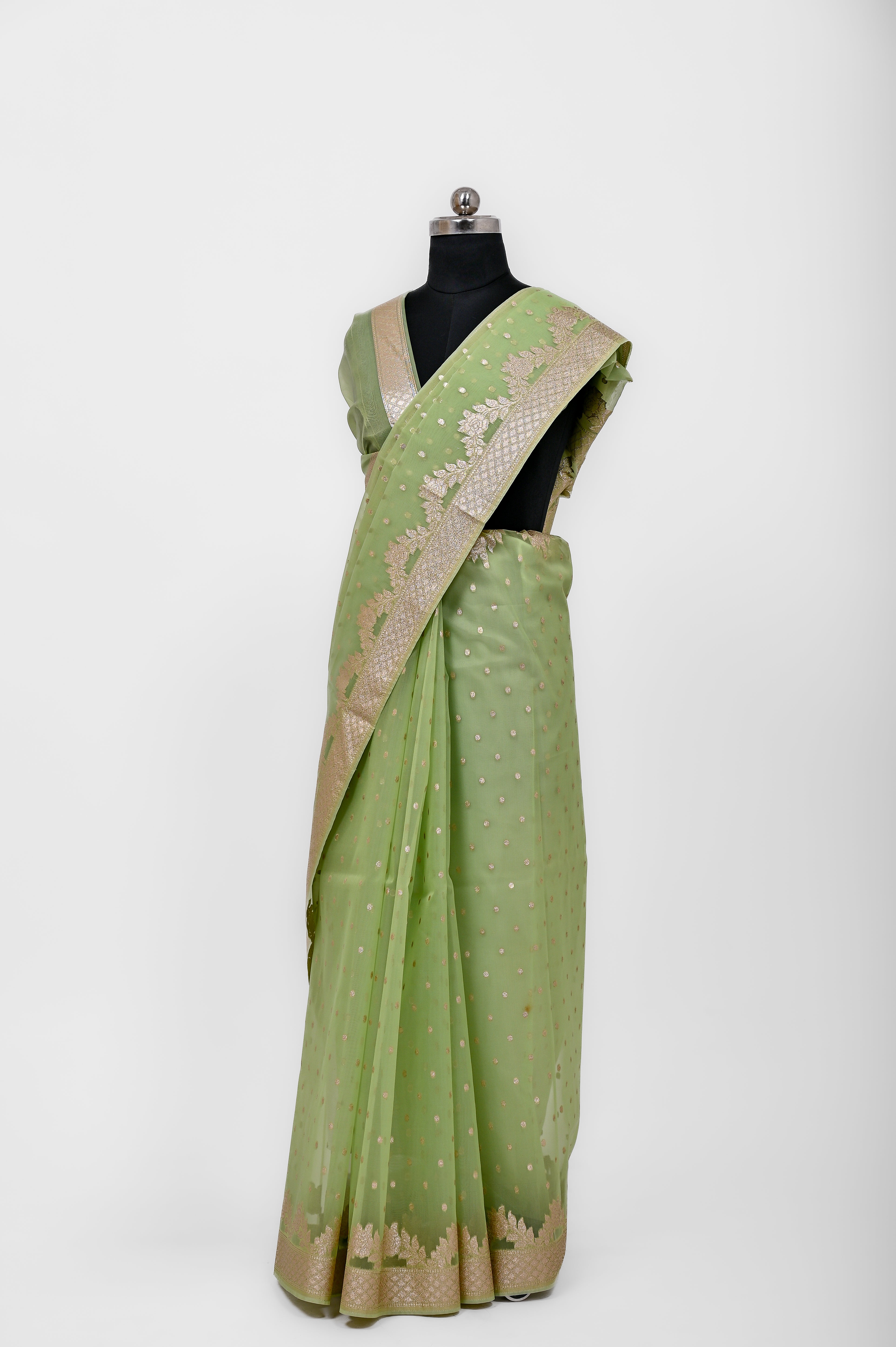 Pure Banarsi Handloom Orgenza Kora Silk Fancy Saree Pista Color